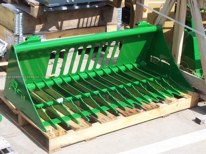 2025 Redline Rock Bucket 54" with 3" spacing Image 2