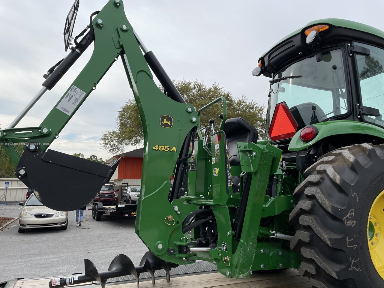 2026 John Deere 4066R Image 10