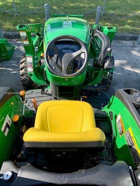 2025 John Deere 4044M Image 10