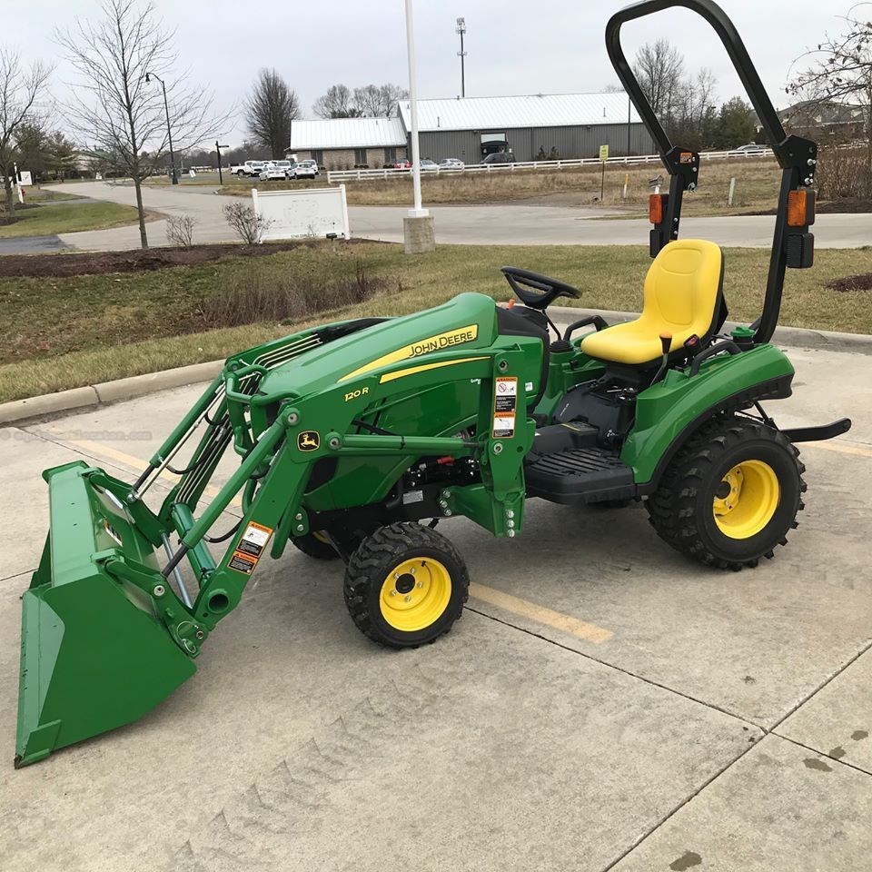 2022 John Deere 1023E Compact Utility Tractor For Sale in New Albany Ohio