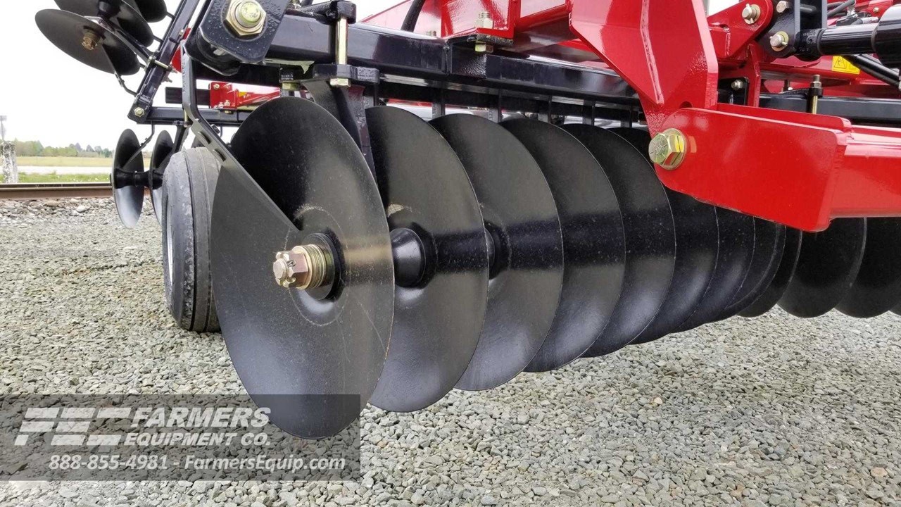 2022 Case IH 345DH Image 10