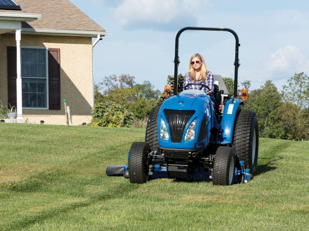 2020 New Holland Workmaster™ Compact 25/35/40 Series 35 Image 1