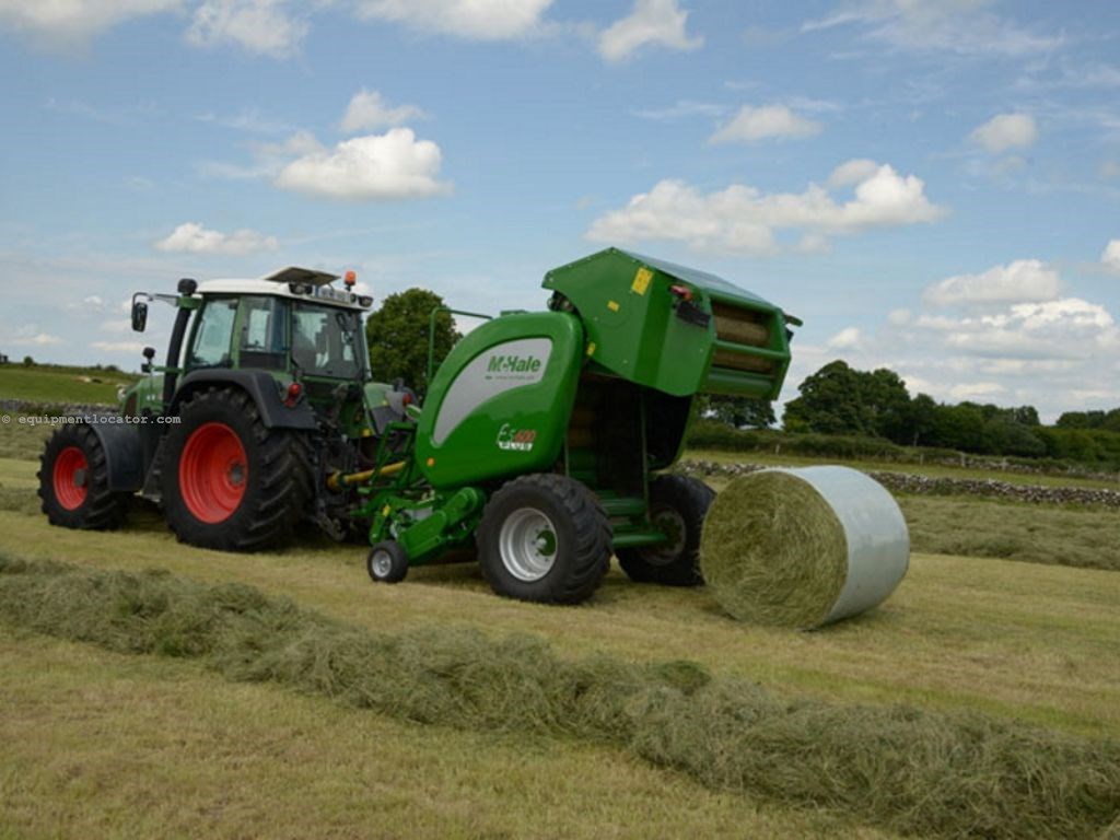 2020 McHale Fixed Chamber Round Balers F5600 Plus Image 1