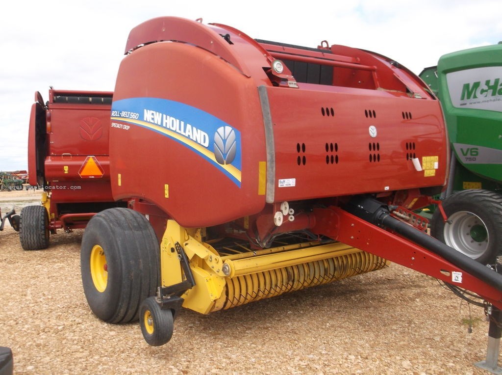 2016 New Holland RB560 Image 1