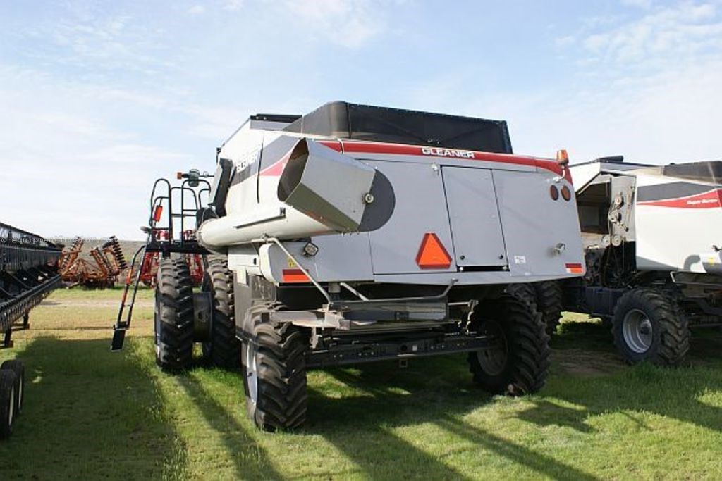 2011 Agco Gleaner S77 Image 6