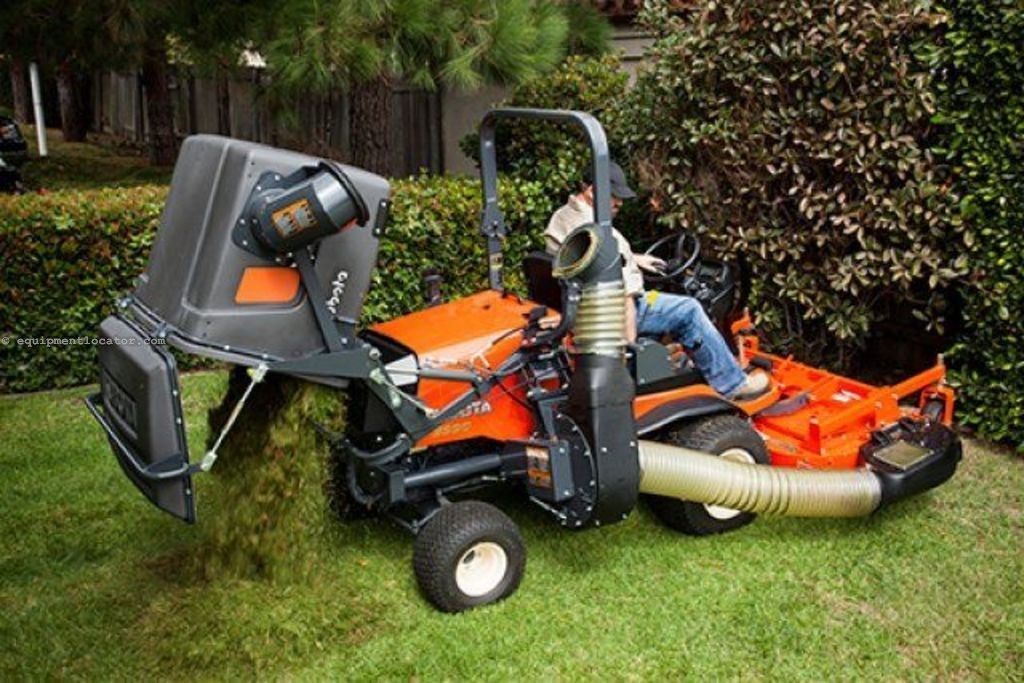 Kubota F2690E Image 6
