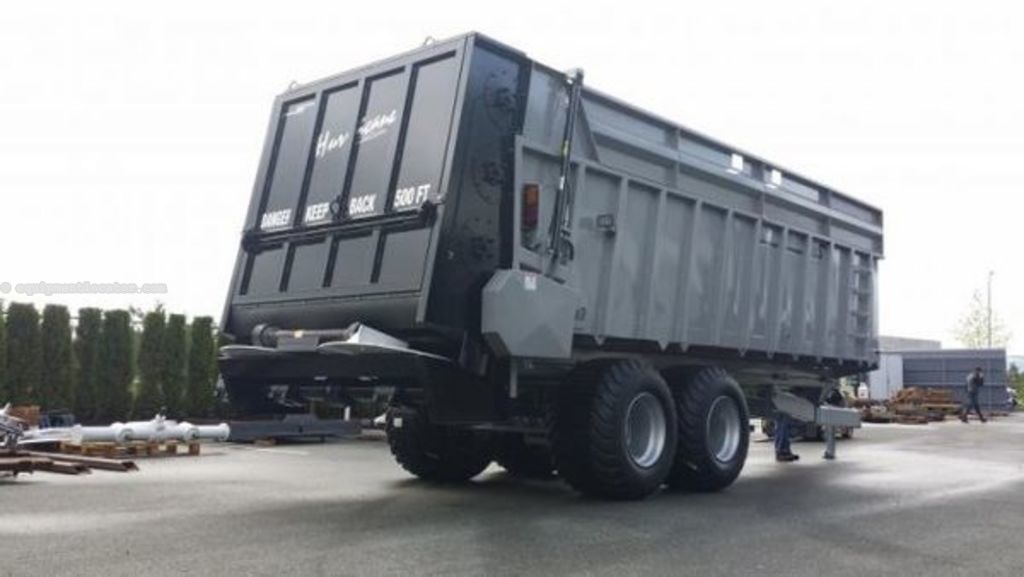 JBS Wide Body Manure Spreader Spreader3 Point Hitch For Sale in Duncan British Columbia