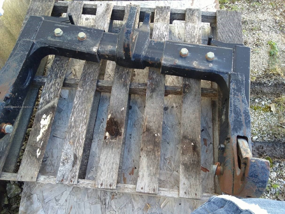 Case IH Quick Hitch CAT 3 Attachments For Sale in Decorah Iowa