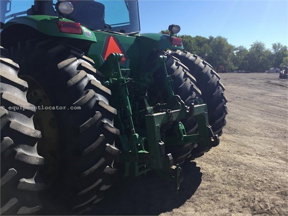 2004 John Deere 8120 Image 10