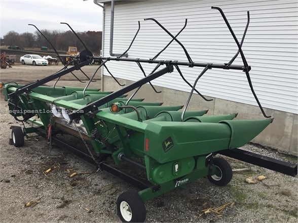 1997 John Deere 893 Image 10