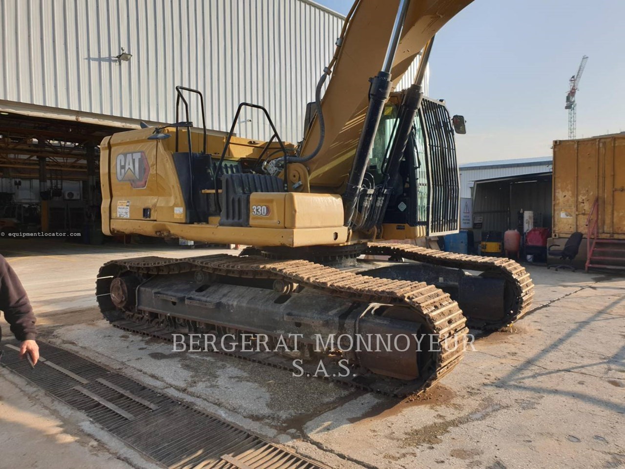 2020 Caterpillar 330-07 Image 10