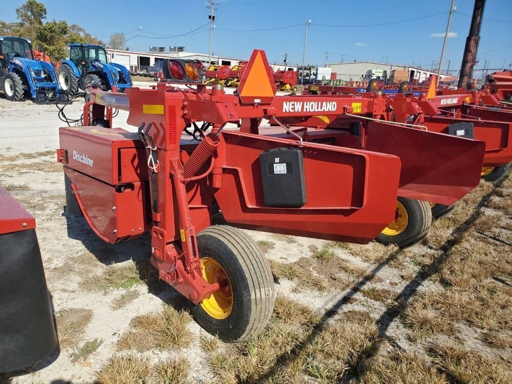 2025 New Holland DB209R Image 4