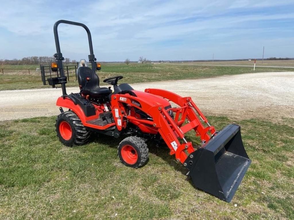 Kioti CS2520 Image 2