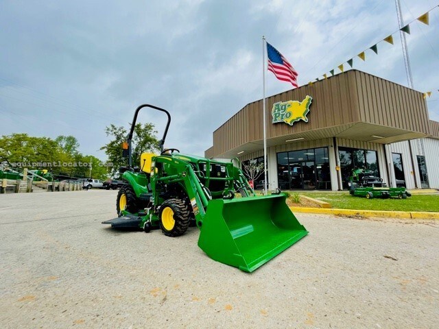 2025 John Deere 1023E Image 5