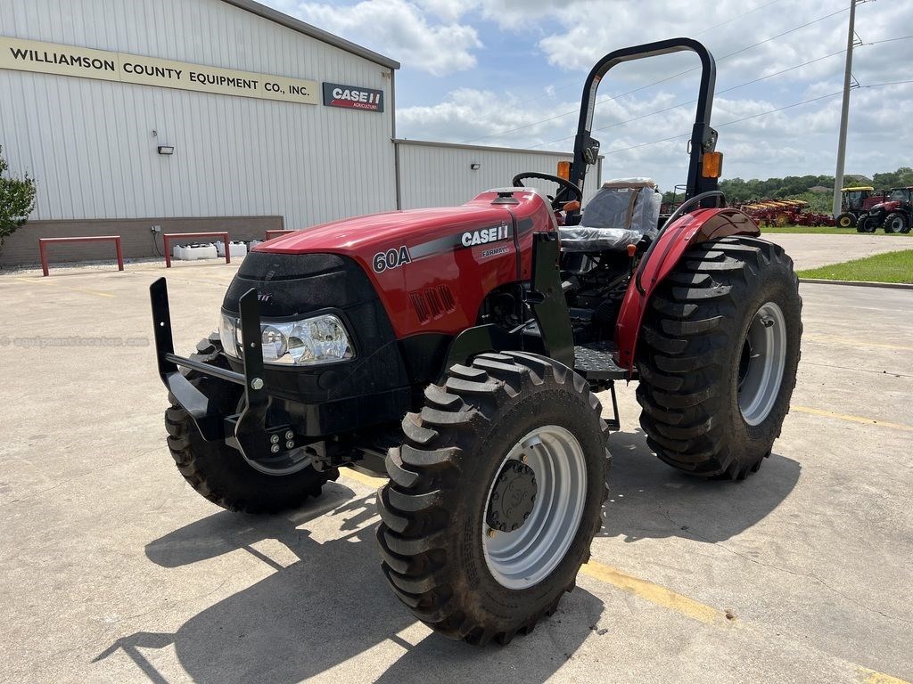 2022 Case IH Farmall® Utility A Series 60A Compact Utility Tractor برسم البيعTaylor Texas