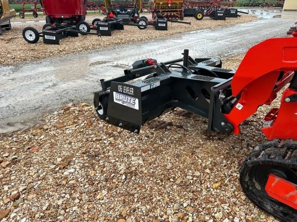 Brute 106 Leveler Image 4