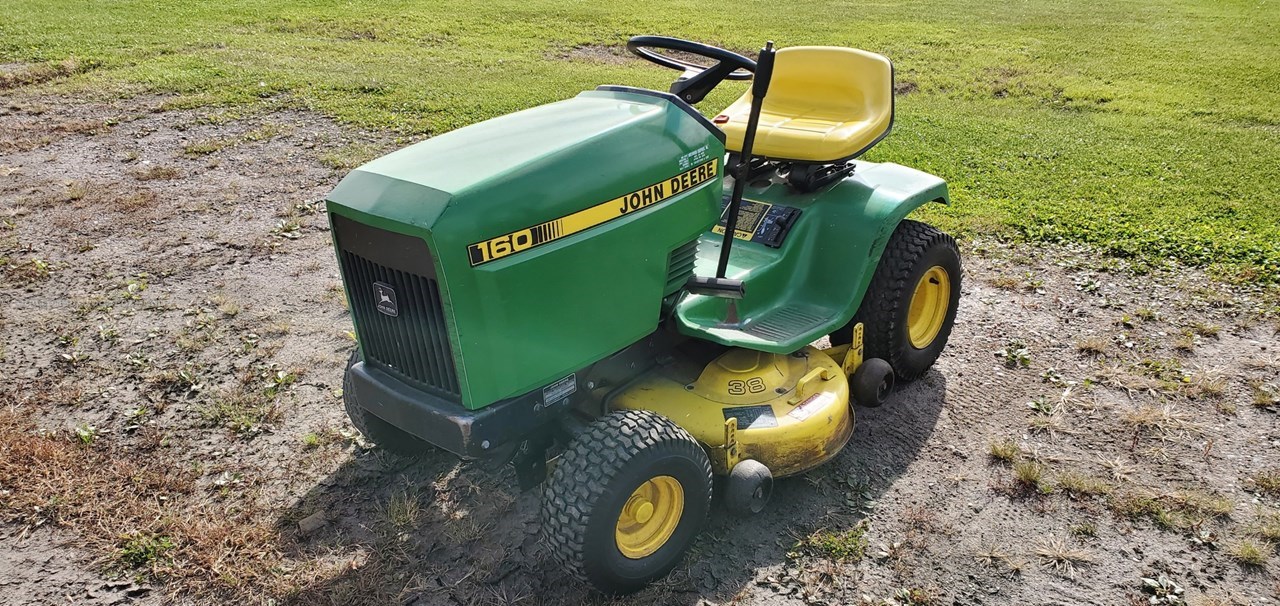 1987 John Deere 160 Riding Mower For Sale in Aitkin Minnesota