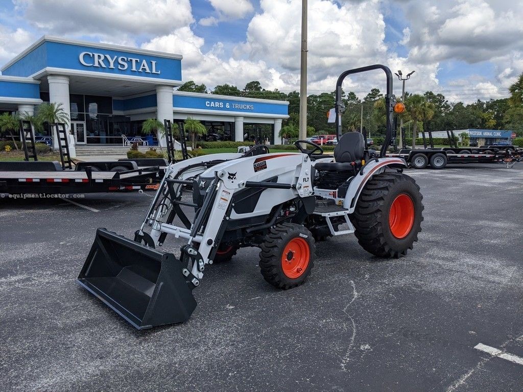 2022 Bobcat 2000 Platform Compact Tractors CT2035 Compact Utility
