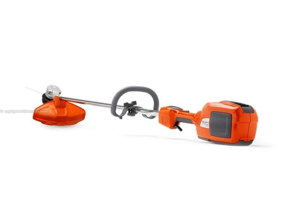 2022 Husqvarna Commercial String Trimmers 520iLX