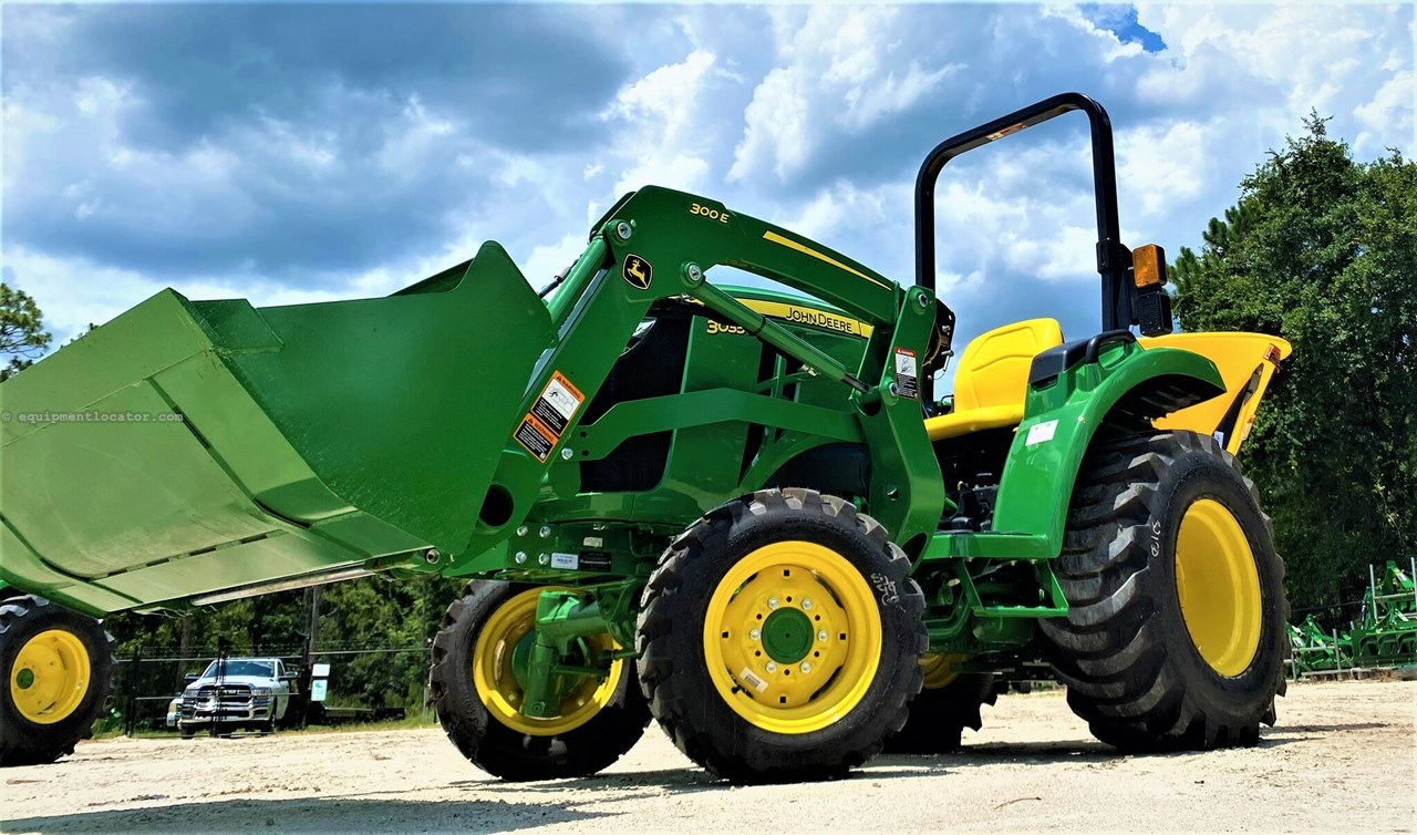 2022 John Deere 3035D Compact Utility Tractor A La VentaSt Augustine