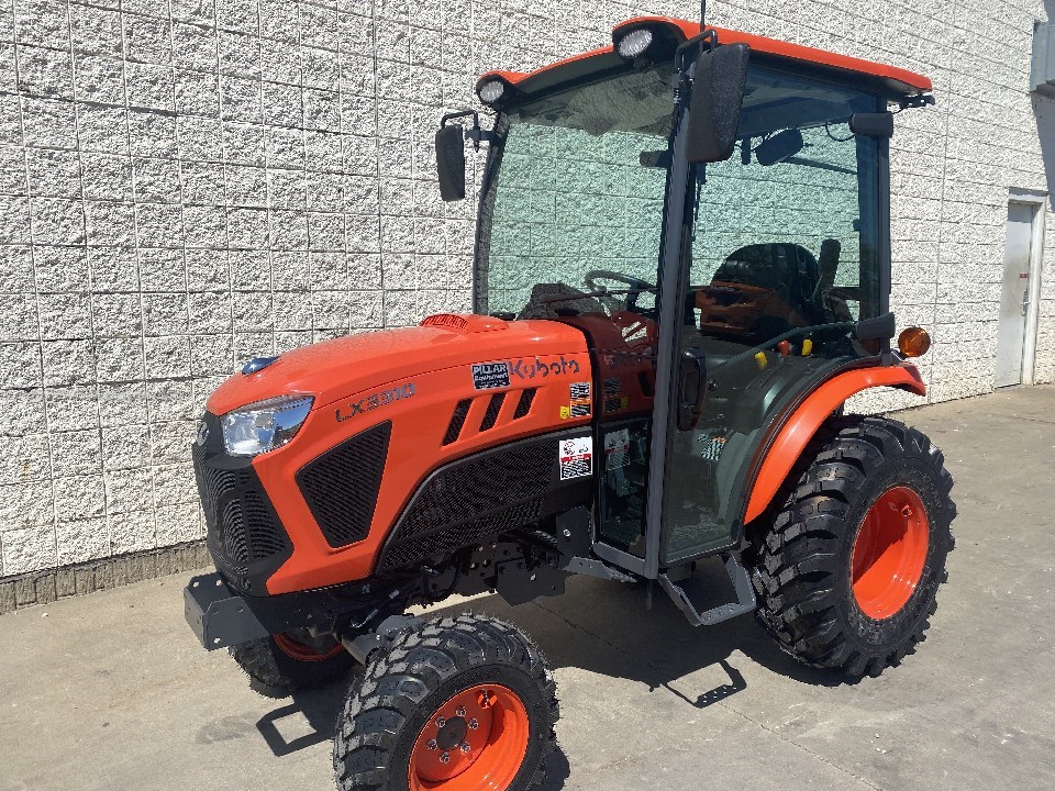 2022 Kubota LX2610 Compact Utility Tractor For Sale in Silvis Illinois