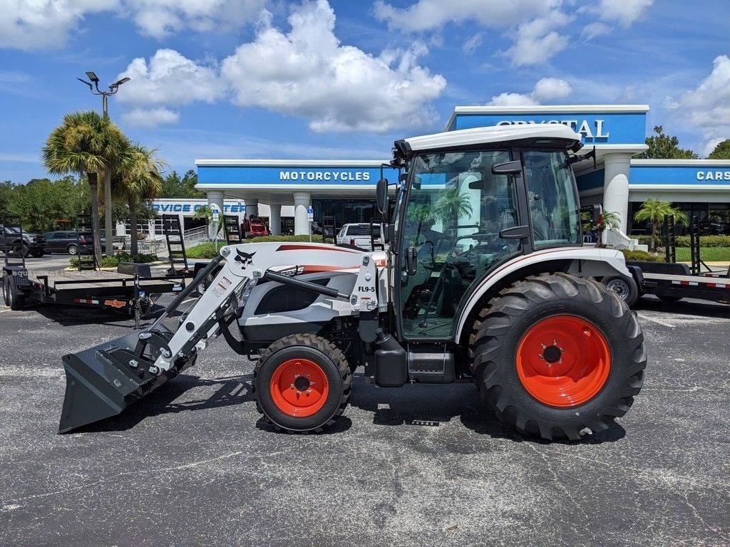 2023 Bobcat 5000 Platform Compact Tractors CT5555 Compact Utility