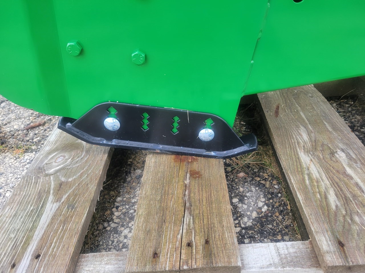 2022 Frontier SB1174 Image 10