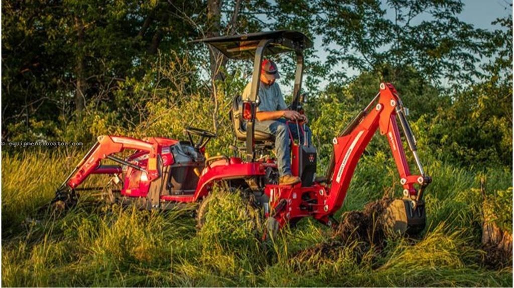 2022 Massey Ferguson GC1700 Series MF GC1725MB Compact Utility Tractor