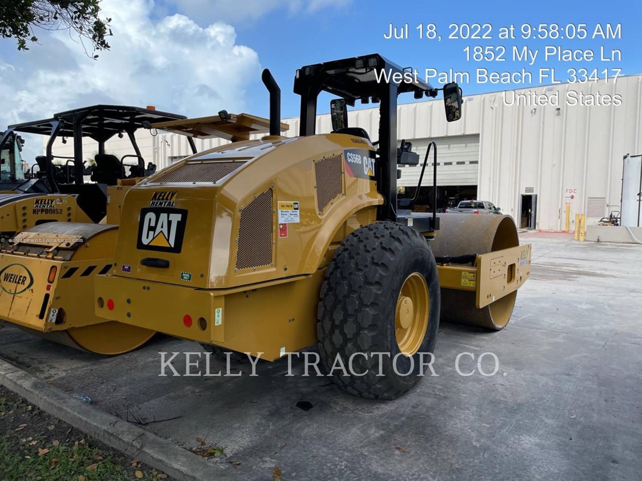 2021 Caterpillar CS56B Image 3