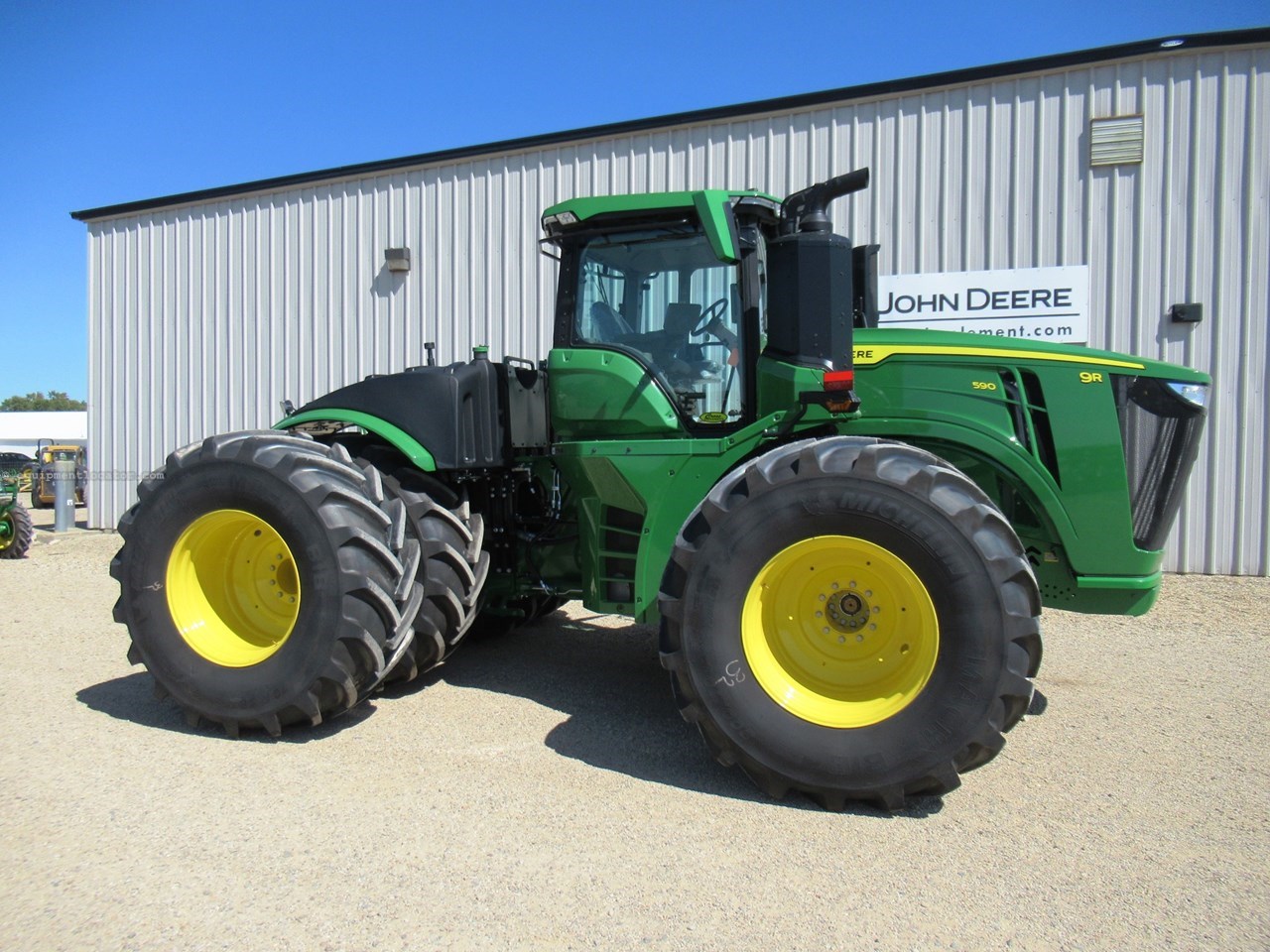 2022 John Deere 9R 590 Tractor 4WD For Sale in Minier Illinois