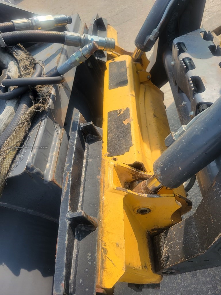 New Holland 650 Image 32