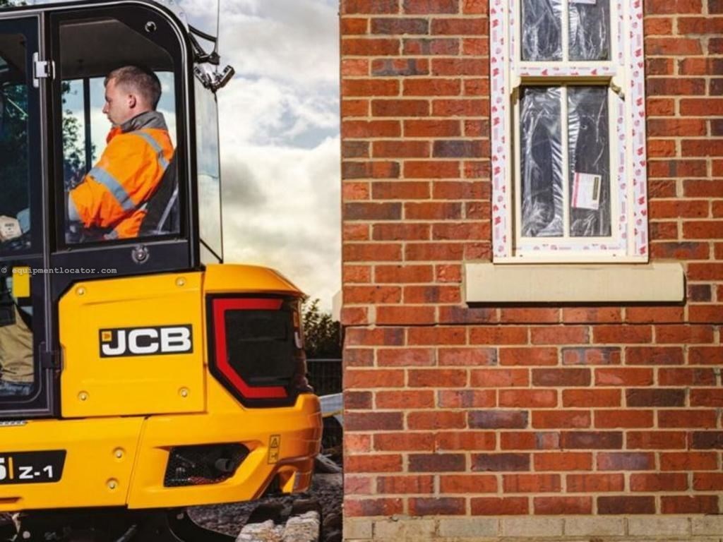 JCB Compact & Mini Excavators 35Z 4 Way Blade Image 5