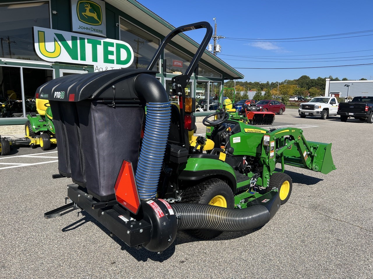 2022 John Deere 1025R Compact Utility Tractor For Sale in Raynham Massachusetts
