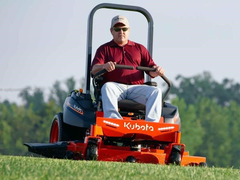 Kubota Z251 Zero Turn Mower For Sale in Stayner Ontario
