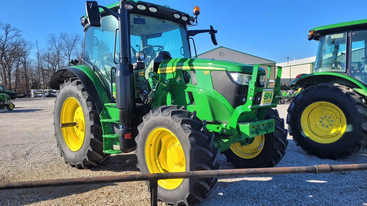 2022 John Deere 6R 130 Tractor Utility For Sale in Waterloo Illinois