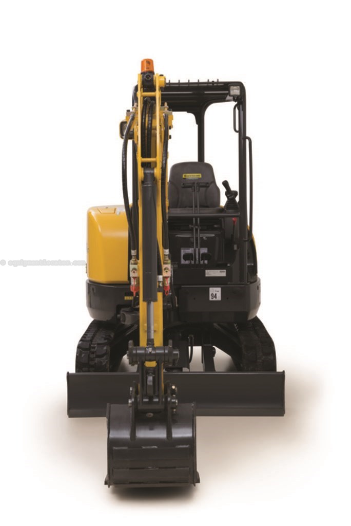 2025 New Holland E26C Image 2