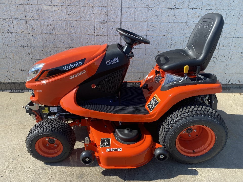 2022 Kubota GR2120 Riding Mower For Sale in Silvis Illinois