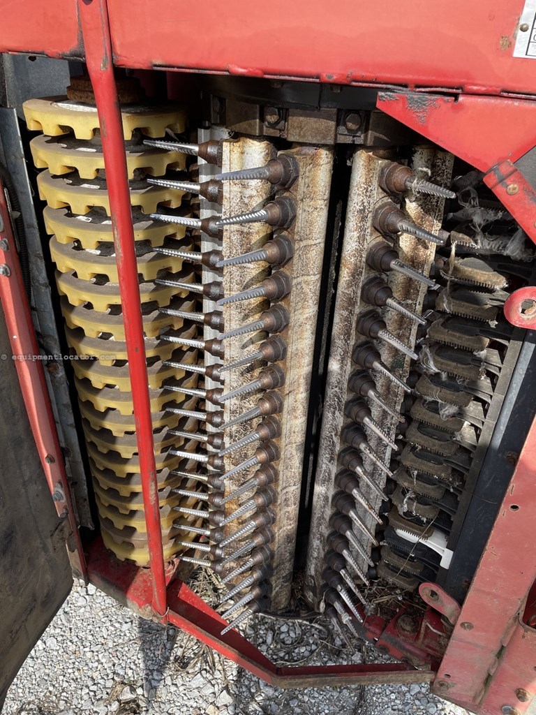 2009 Case IH 625 MBX Image 4