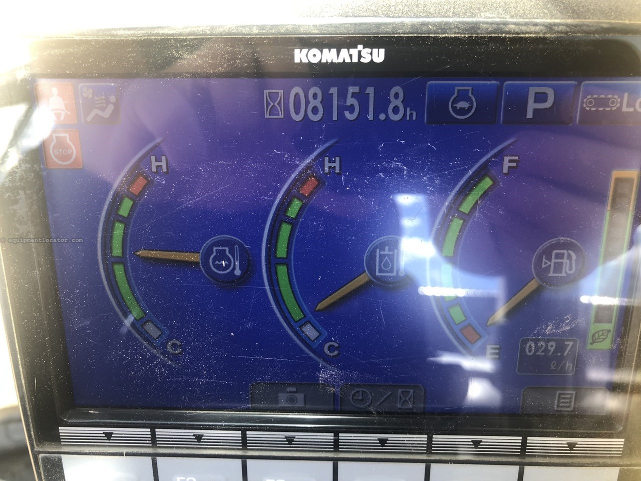 2015 Komatsu PC490 Image 10