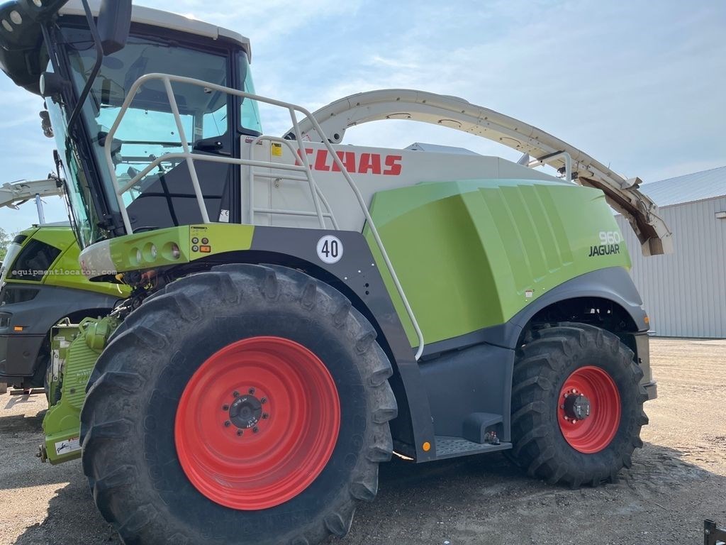 2016 CLAAS 960 Image 1
