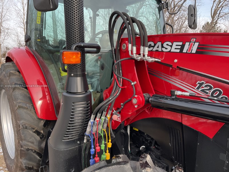 2025 Case IH FARMALL 120C Image 10