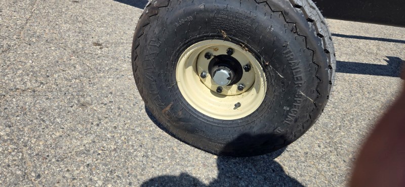 2023 E-Z Trail 37' Image 10