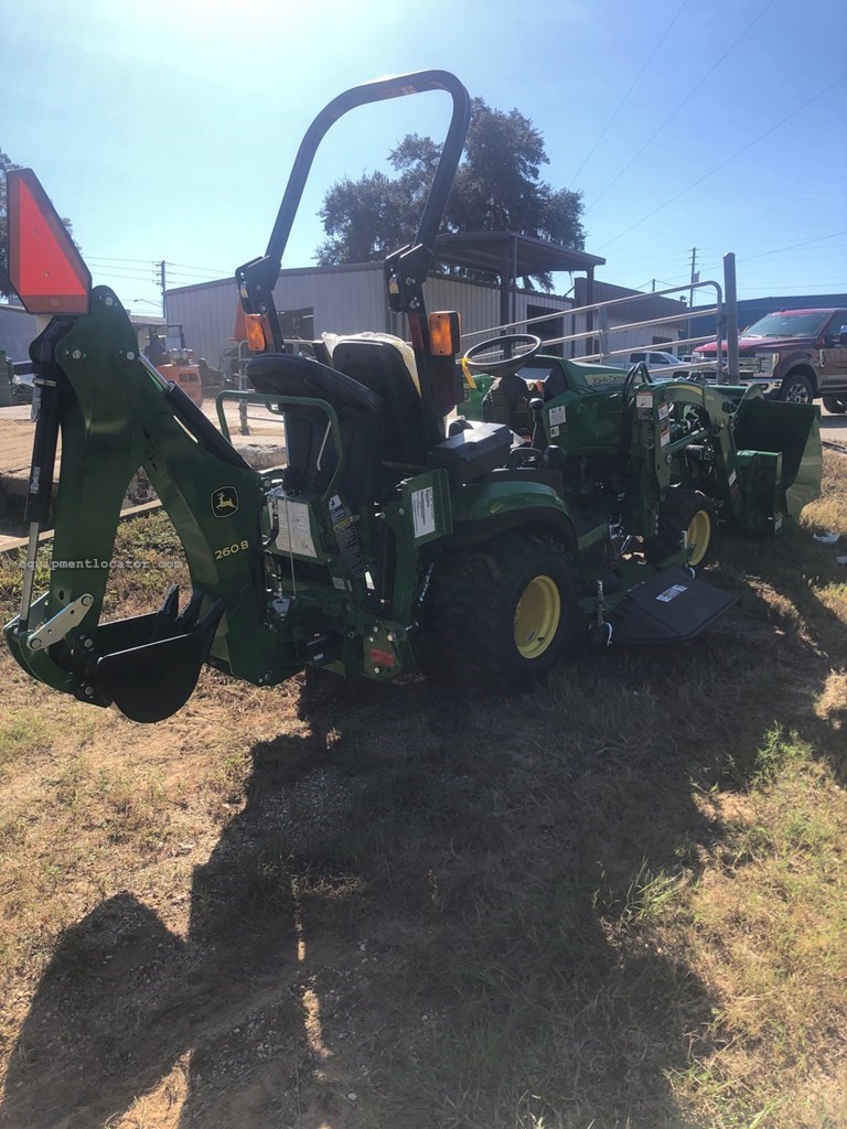 2024 John Deere 1025R Image 4