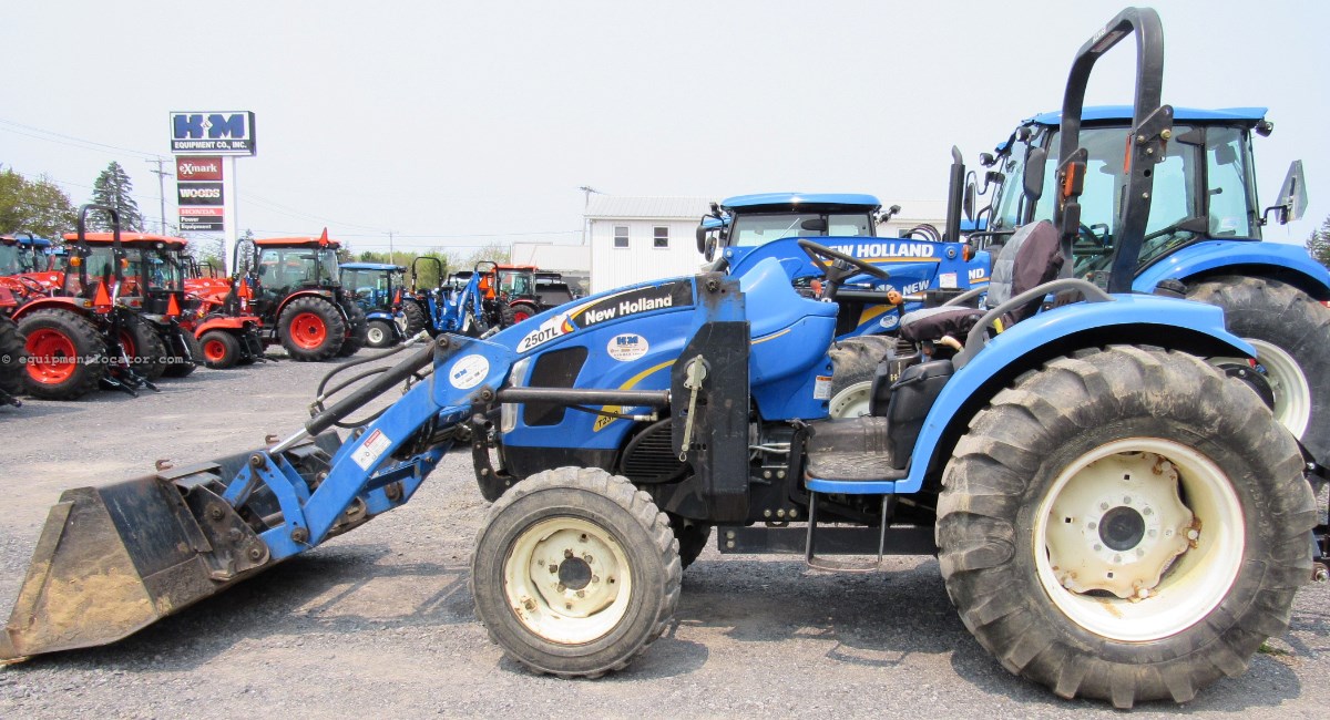 2007 New Holland T2310 Image 1