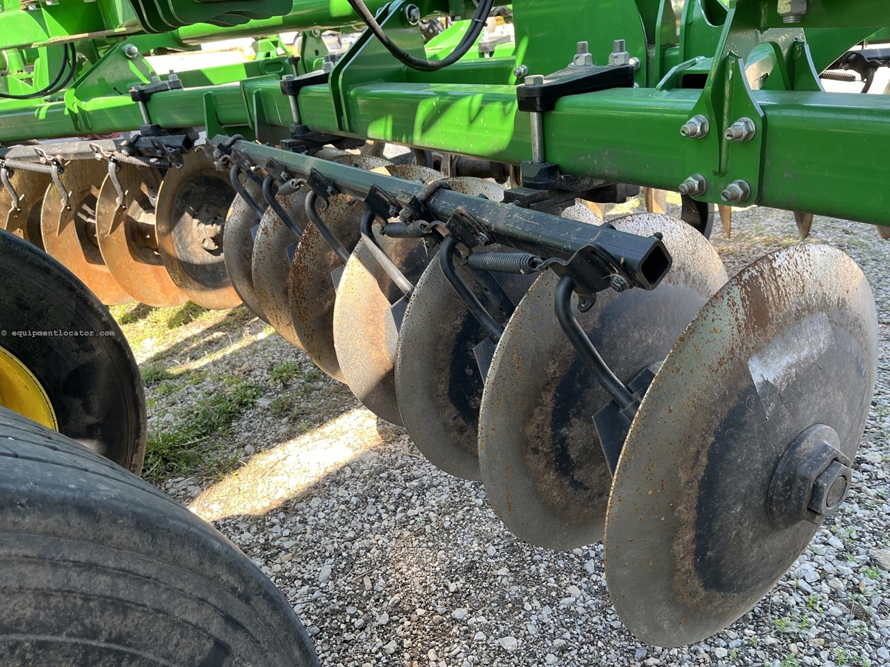 2017 John Deere 2730 Image 3