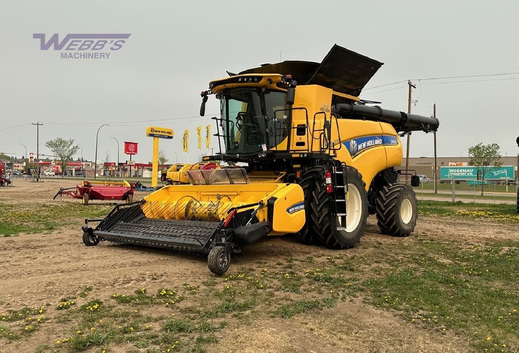2019 New Holland CR10.90/790CP Image 1
