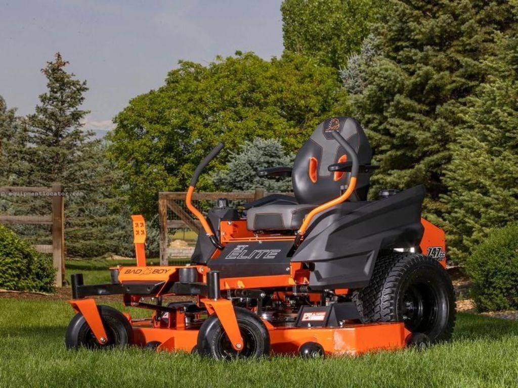 2023 Bad Boy ZT Elite Kawasaki FR730 726cc 48" Zero Turn Mower برسم