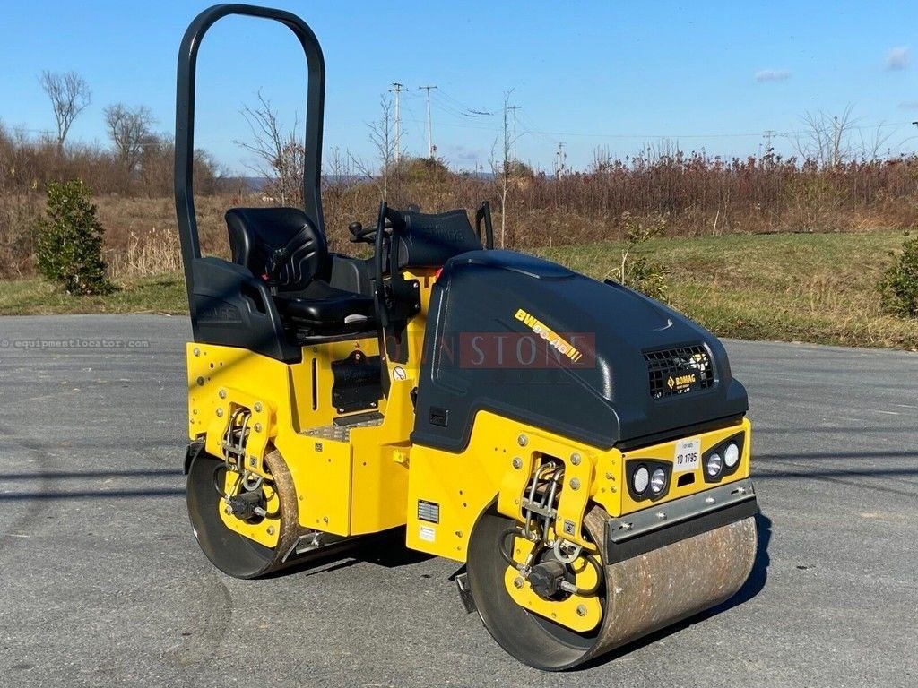 2022 Bomag BW90 AD-5 ROLLER Image 1