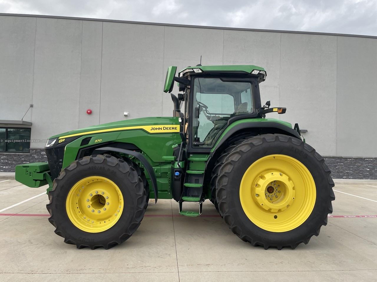 2022 John Deere 8R 370 Tractor Row Crop For Sale in Texarkana Arkansas