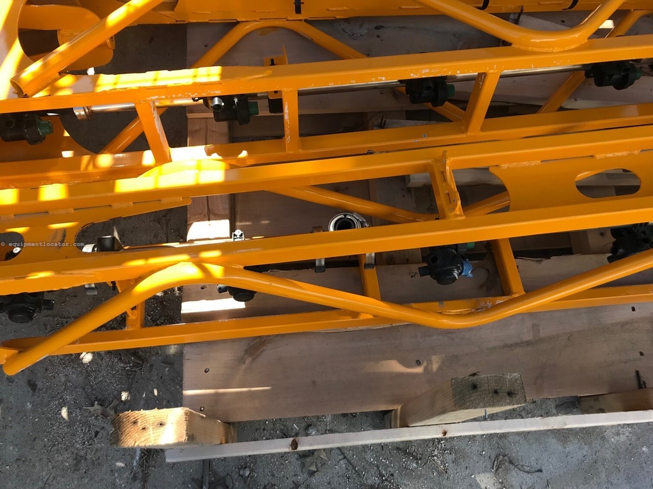 Hagie 10" Boom Sections Image 3